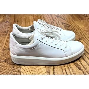 ECCO Street Tray White Women's Sneaker Leather Comfort Size 39 US 8-8.5
